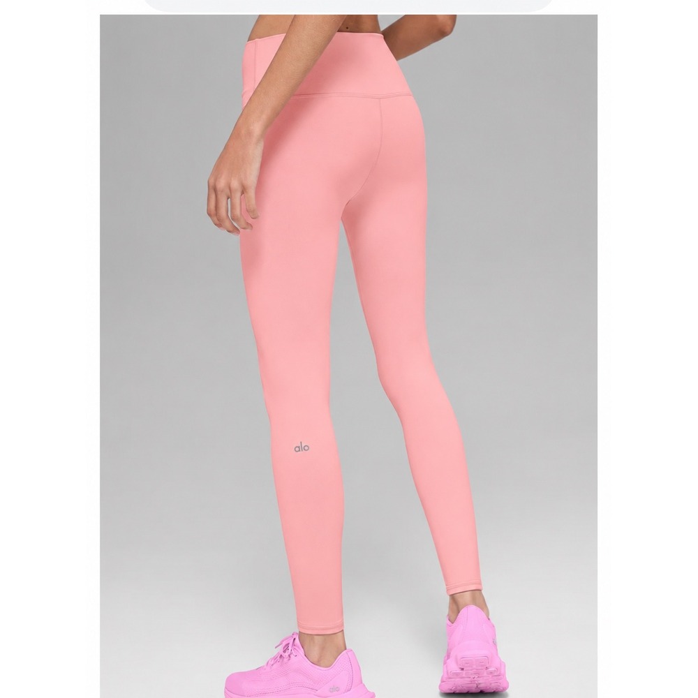 Alo Yoga High Waist Airbrush Leggings light pink/coral XS Activewear Yoga Pants